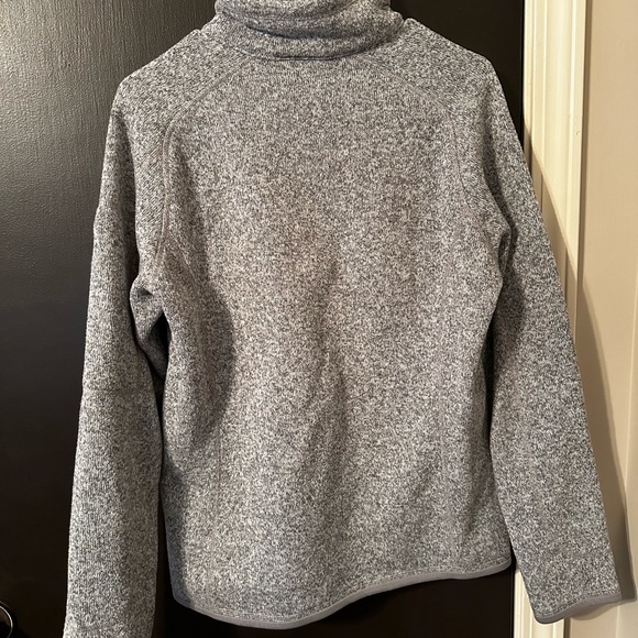 Patagonia women’s better sweater 1/4 zip - Picture 2 of 3